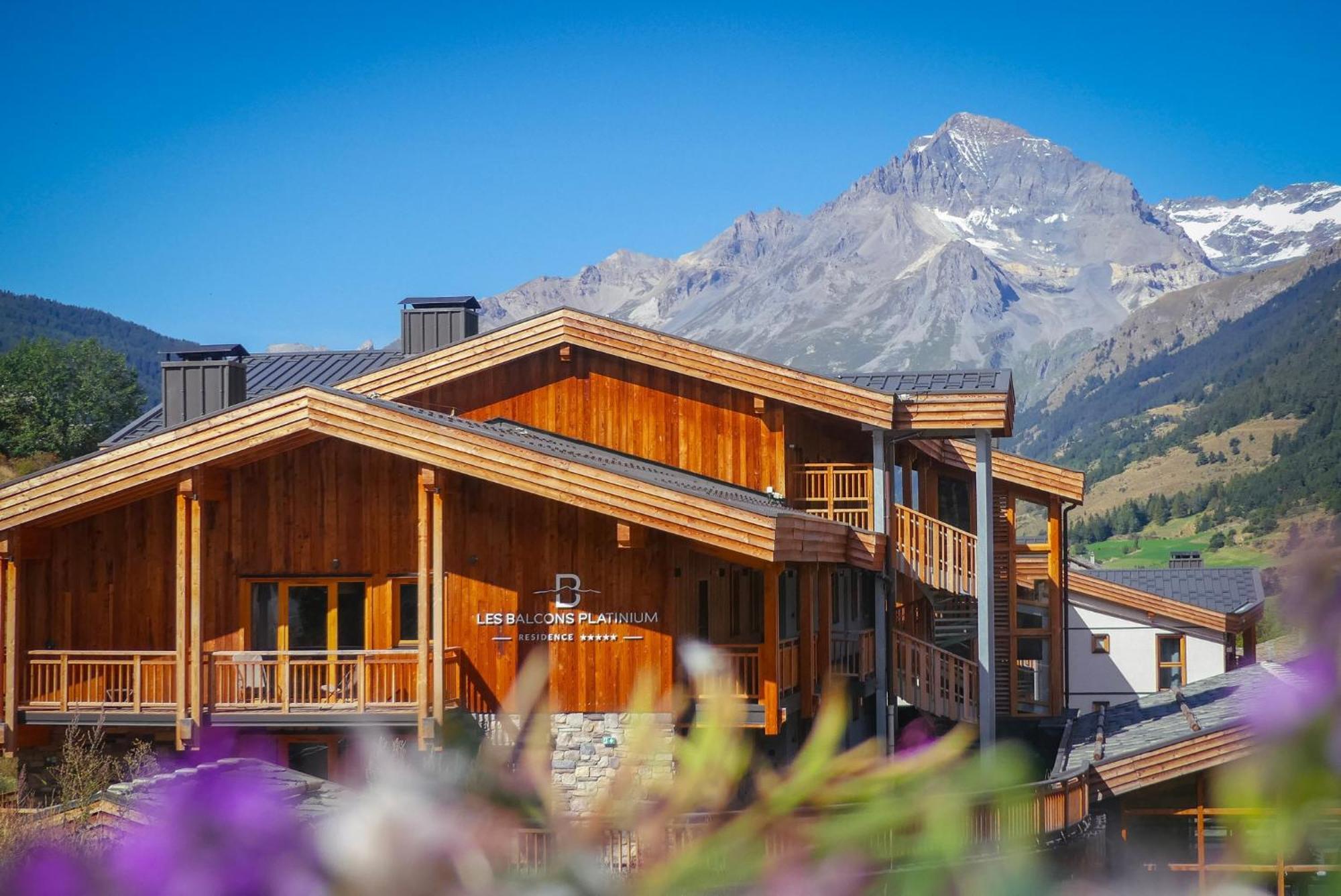 Les Balcons Platinium Val Cenis Apartamento Lanslevillard Exterior foto