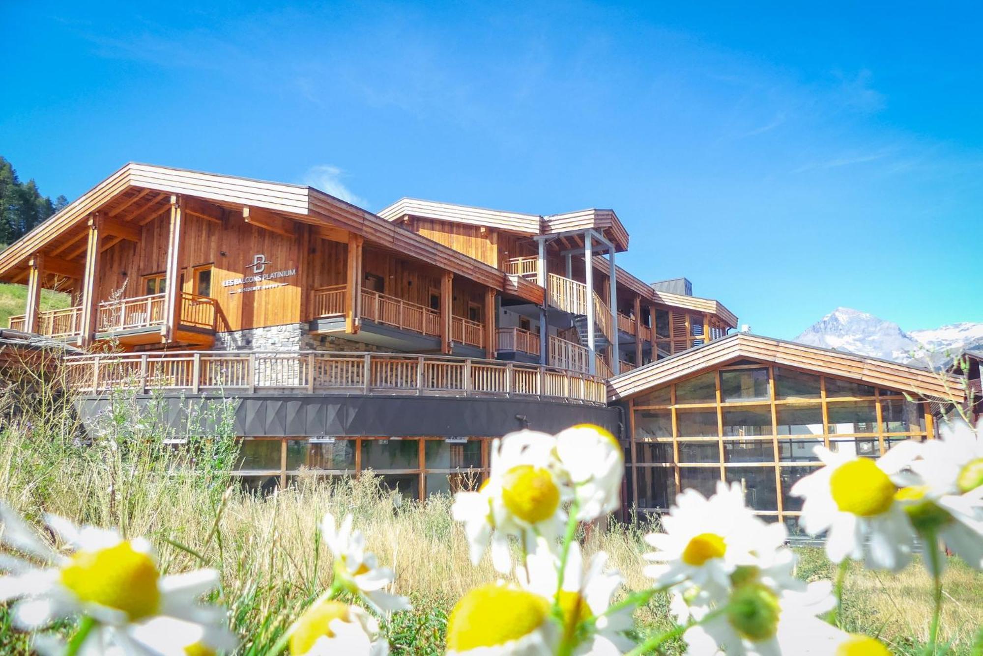Les Balcons Platinium Val Cenis Apartamento Lanslevillard Exterior foto