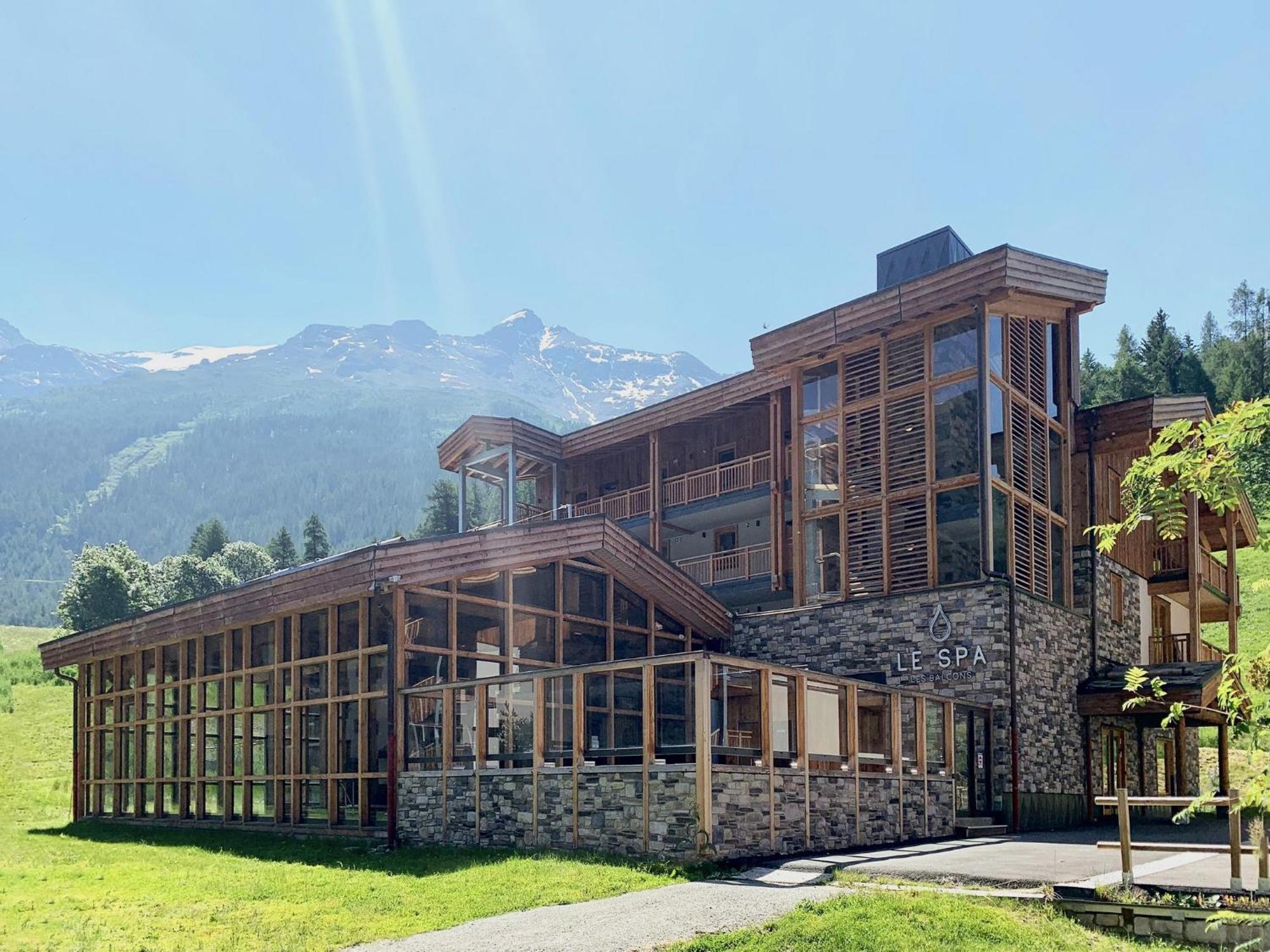 Les Balcons Platinium Val Cenis Apartamento Lanslevillard Exterior foto